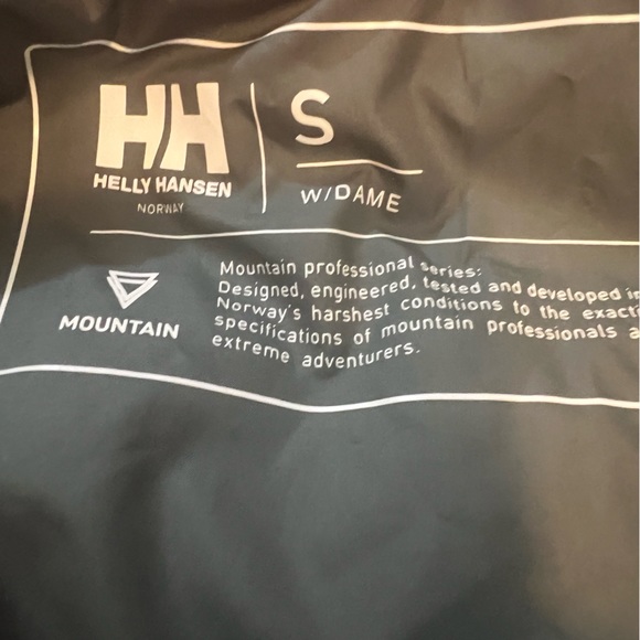 Helly Hansen Puffer - Picture 8 of 9